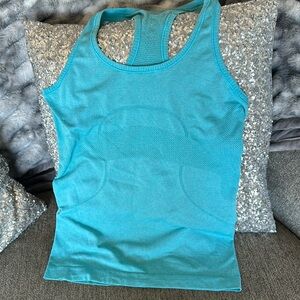 Lululemon blue razor top
